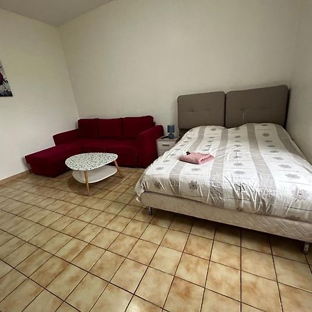 Chambre Montceau-les-Mines Extérieur photo